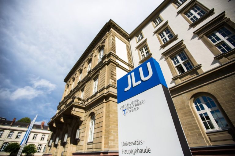 Hauptgebäude der Justus-Liebig-Universität Gießen